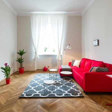 Apartament Panny Maliny Apartment คราคูฟ ภายนอก รูปภาพ