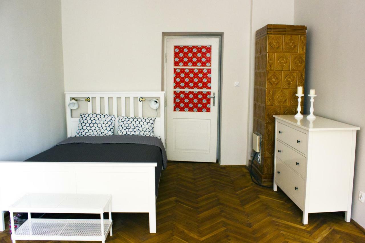 Apartament Panny Maliny Apartment คราคูฟ ภายนอก รูปภาพ