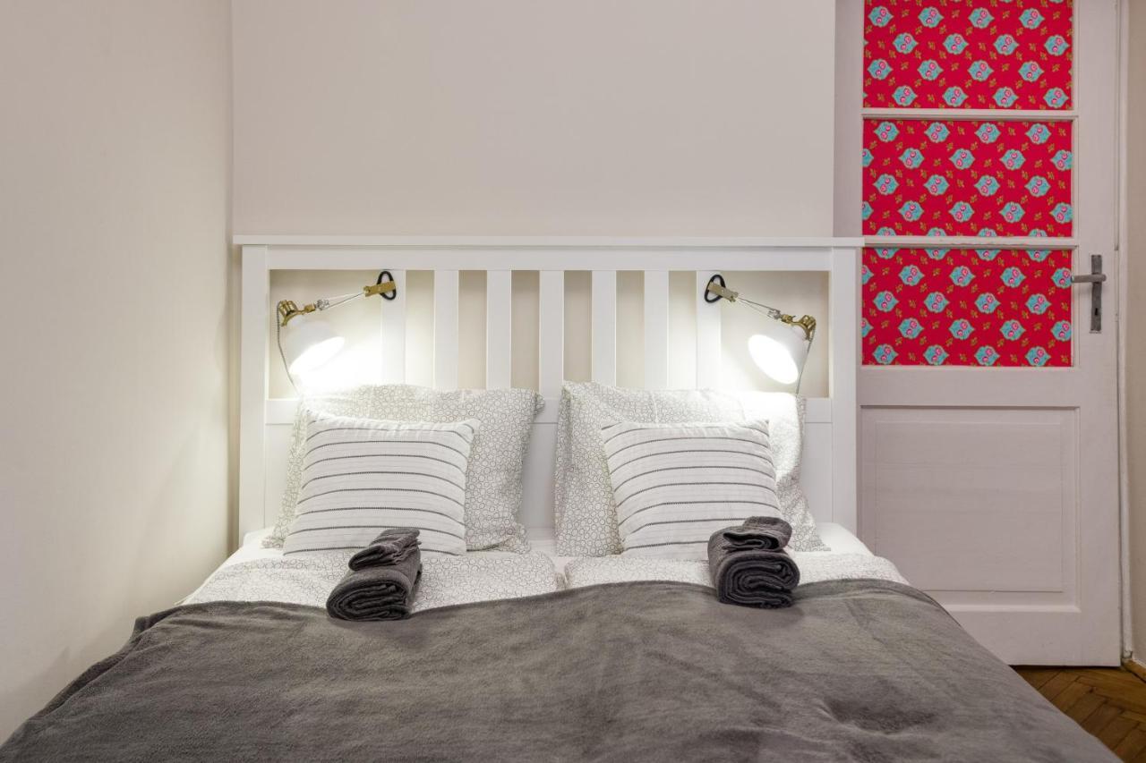 Apartament Panny Maliny Apartment คราคูฟ ภายนอก รูปภาพ